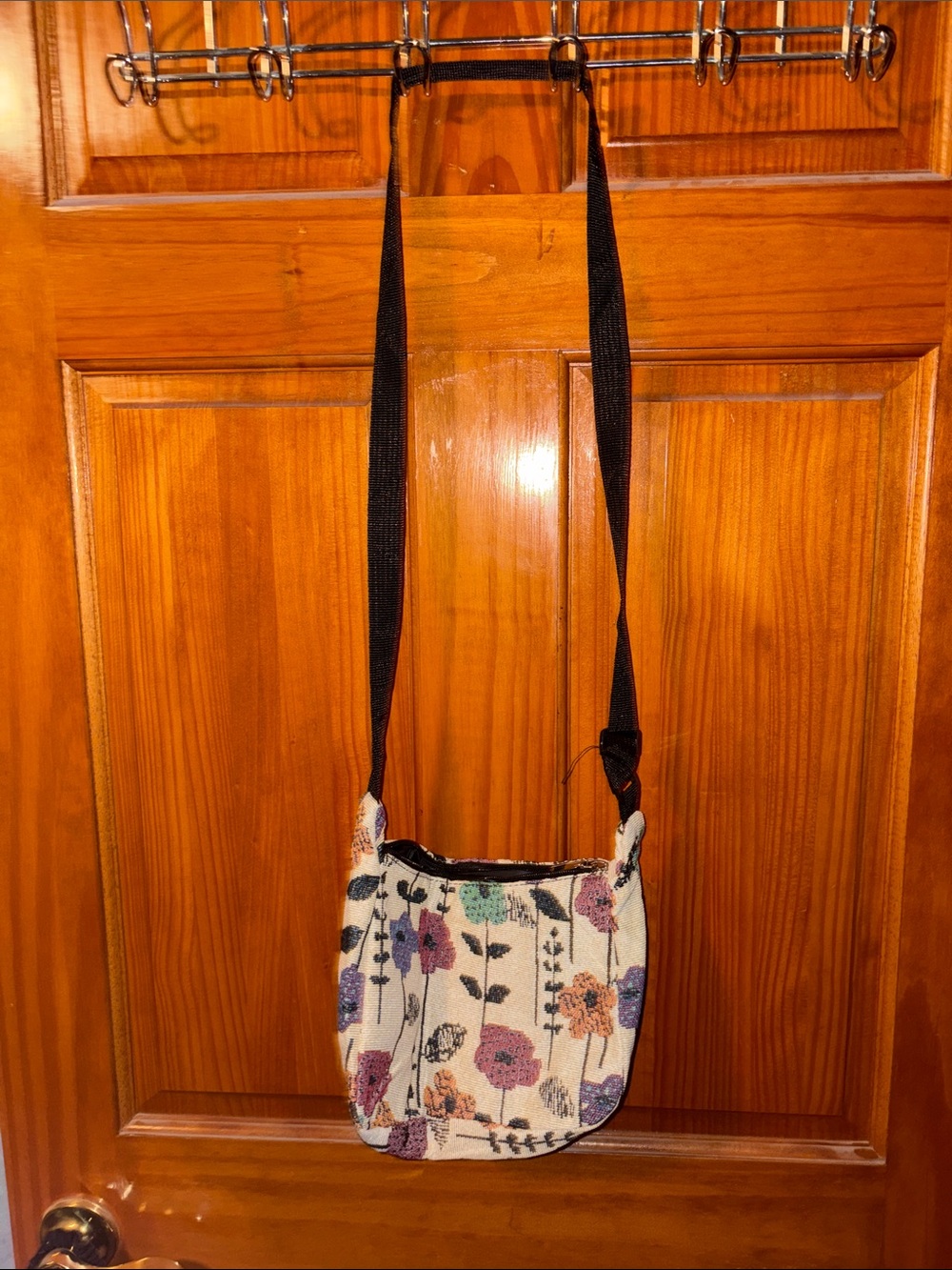SHEIN Cream Floral Crossbody Bag with Black Strap